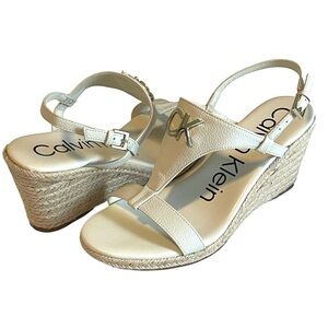 Calvin Klein White Leather Sandals | Size 8.5